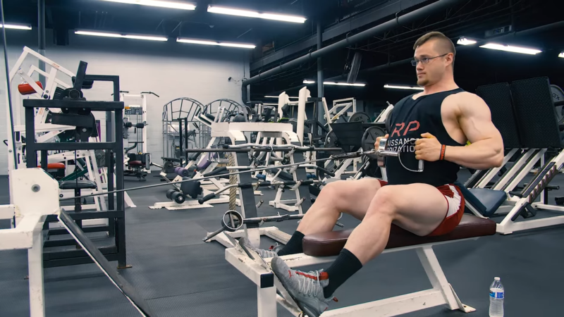 Read more about the article How to Do the Seated Cable Row – Tips for Perfect Form and Power
